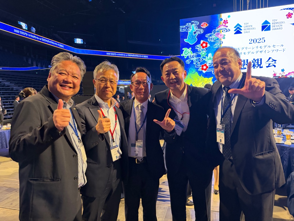 懇親会 集合ショット